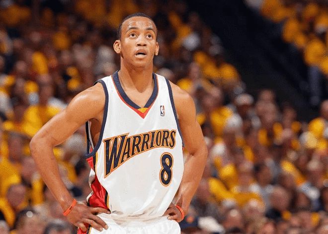 球衣发布当 球衣发布当